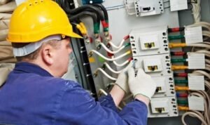 electrician-on-electrical-services-repair for electrical-panel